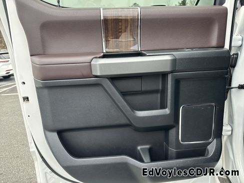 Used 2017 Ford F250 Platinum w/ Platinum Ultimate Package image 27