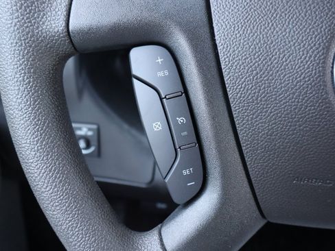 New 2025 Chevrolet Express 2500 w/ Driver Convenience Package image 7