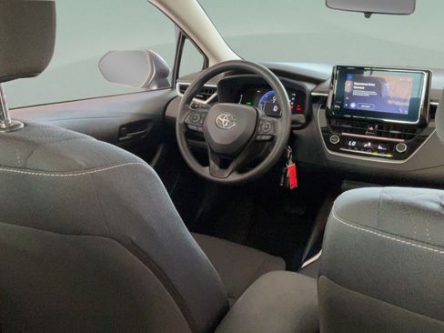 Certified 2026 Toyota Corolla LE FWD image 29
