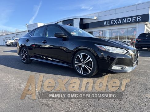 Used 2020 Nissan Sentra SR image 1