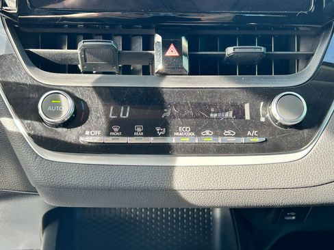 Used 2024 Toyota Corolla LE image 20