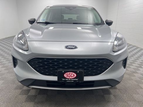 Used 2022 Ford Escape SE w/ Convenience Package image 3