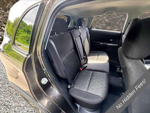 Used 2020 Mitsubishi Outlander Sport SE FWD image 25