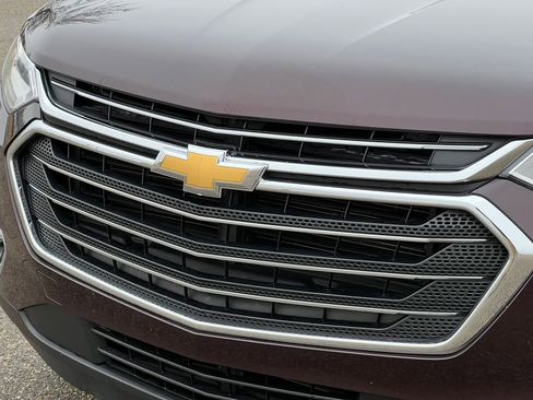 Used 2019 Chevrolet Traverse LT image 39