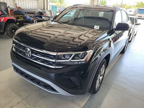 Used 2020 Volkswagen Atlas Cross Sport S image 3
