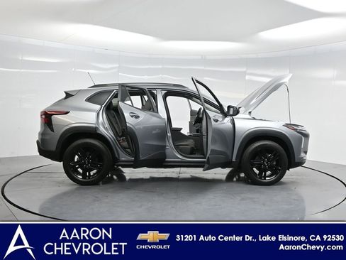 New 2026 Chevrolet Trax ACTIV image 3