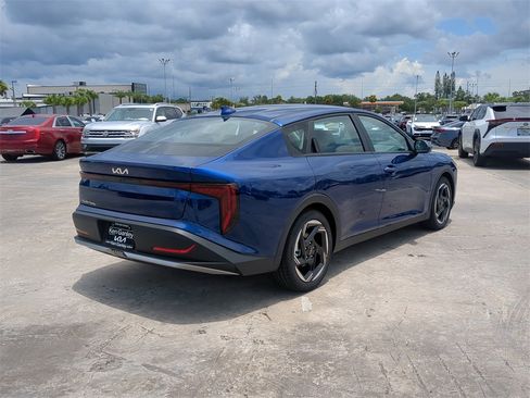 New 2025 Kia K4 EX image 8