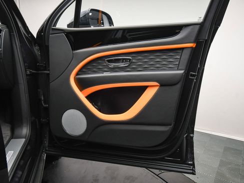 New 2026 Bentley Bentayga Speed image 42