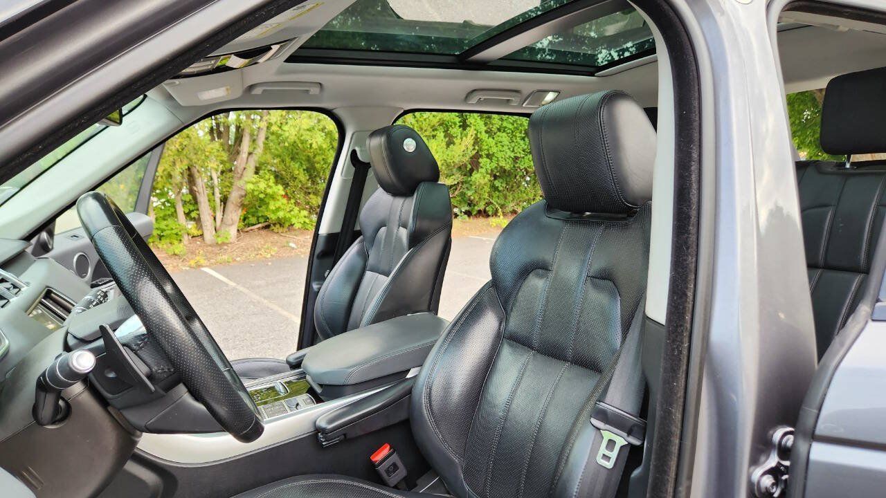 Used 2015 Land Rover Range Rover Sport Supercharged AWD/4WD image 29