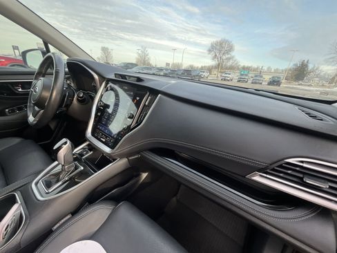 Used 2023 Subaru Outback Limited w/ Popular Package #2 image 30