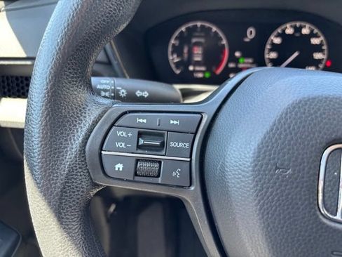 Certified 2023 Honda CR-V EX image 13