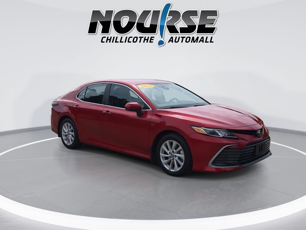Used 2024 Toyota Camry LE FWD image 2