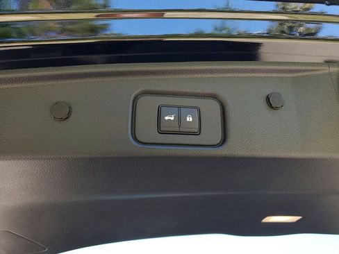New 2026 Nissan Pathfinder SV FWD image 8
