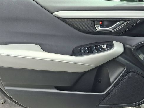 Certified 2025 Subaru Outback Premium AWD/4WD image 14