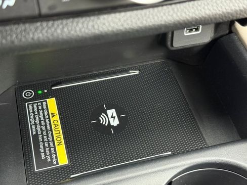 Used 2024 Honda HR-V EX-L image 28