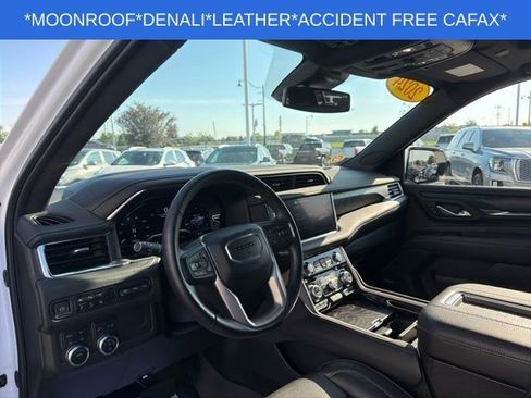 Used 2024 GMC Yukon XL Denali AWD/4WD image 20
