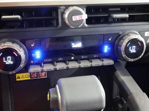 New 2026 Toyota Tacoma 4x4 Double Cab Hybrid image 20