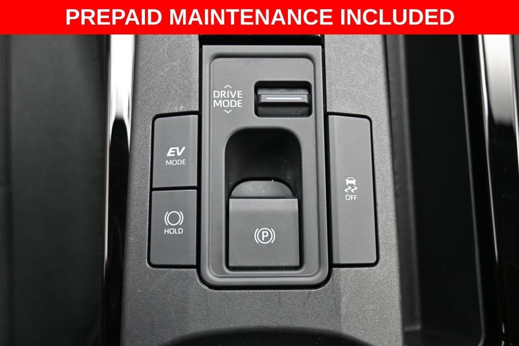 Certified 2025 Toyota Prius LE FWD image 23