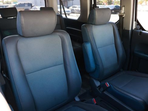 Used 2003 Honda Element EX image 16