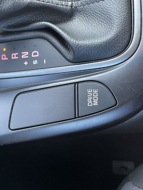 Used 2021 Kia Soul LX FWD image 29