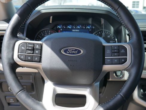 Used 2022 Ford Expedition XLT AWD/4WD image 40