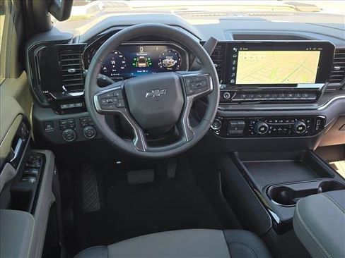 New 2026 Chevrolet Silverado 2500 ZR2 w/ LPO, Dark Essentials Package AWD/4WD image 19