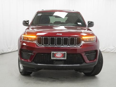 New 2026 Jeep Grand Cherokee Laredo AWD/4WD image 7
