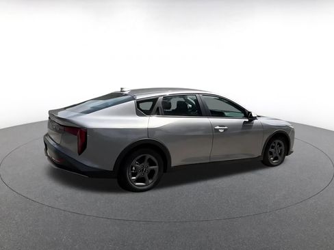 Used 2025 Kia K4 FWD image 15