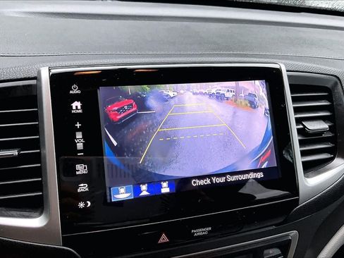 Used 2017 Honda Pilot EX image 26