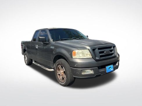 Used 2005 Ford F150 XLT image 2