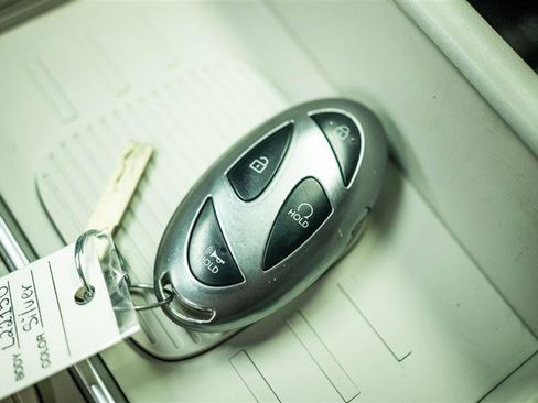 Used 2025 Hyundai Santa Fe SEL AWD/4WD image 23