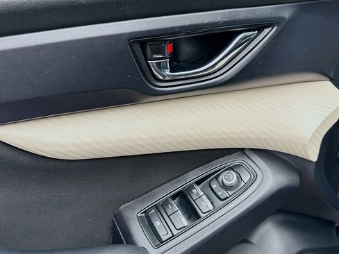 Used 2020 Subaru Ascent Premium w/ Convenience Package image 25