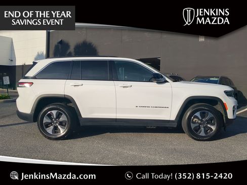 Used 2024 Jeep Grand Cherokee Limited 4xe image 1