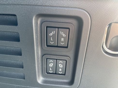 New 2026 Buick Enclave Sport Touring w/ Power Package image 16