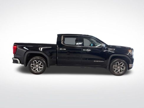 Used 2023 GMC Sierra 1500 SLT AWD/4WD image 7