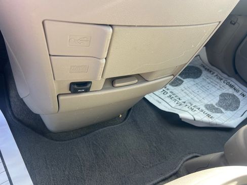Used 2014 Honda Odyssey EX image 34