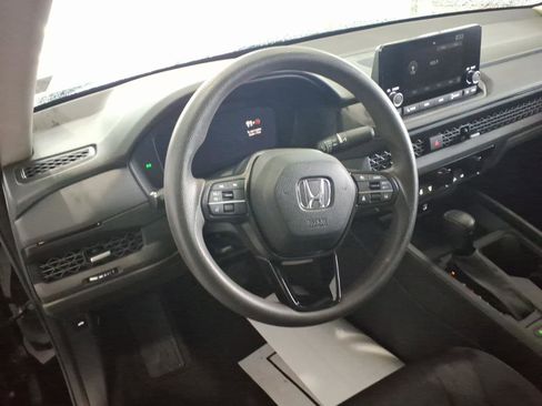 Certified 2023 Honda Accord EX image 11