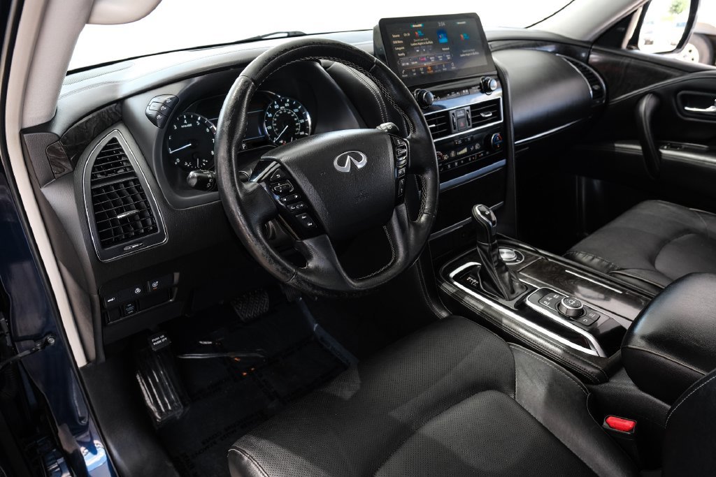 Used 2022 INFINITI QX80 Luxe w/ Cargo Package RWD image 2