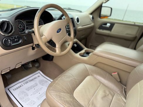Used 2005 Ford Expedition Eddie Bauer RWD image 9