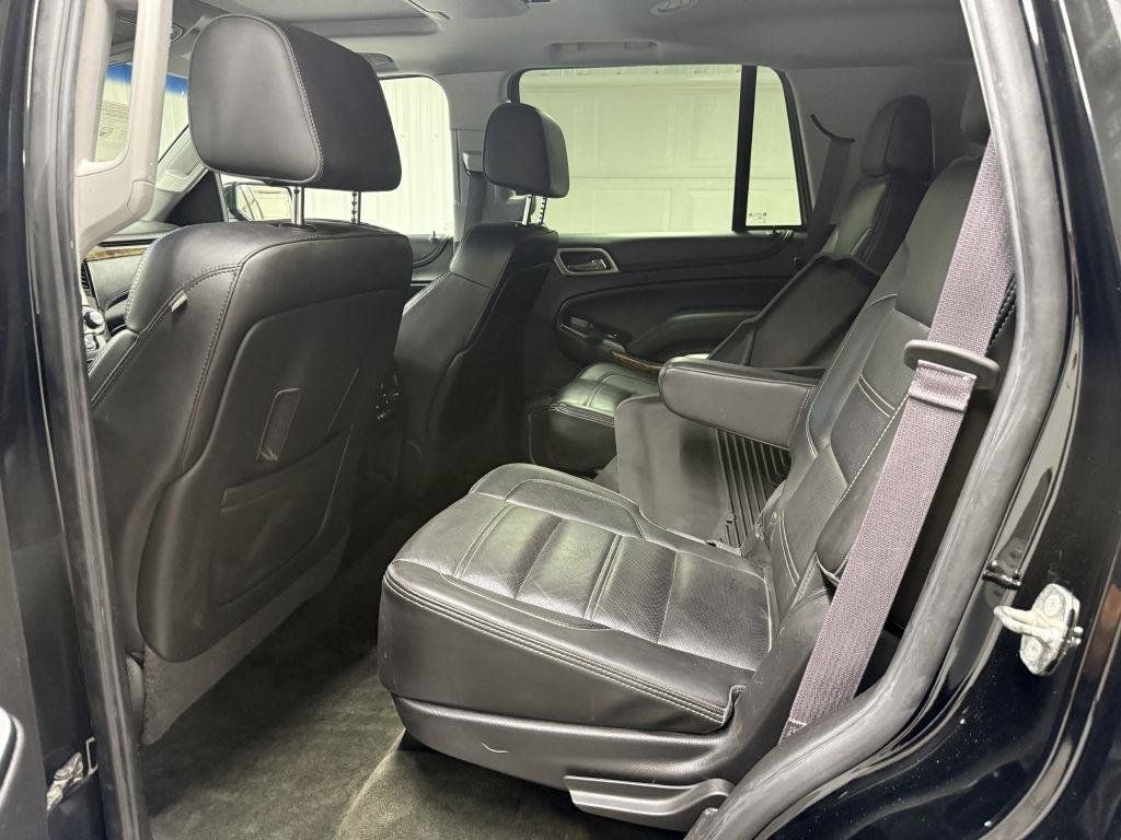 Used 2015 GMC Yukon Denali w/ Premium Package AWD/4WD image 24