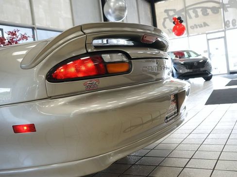 Used 2002 Chevrolet Camaro Z28 w/ Sport Appearance Pkg RWD image 17