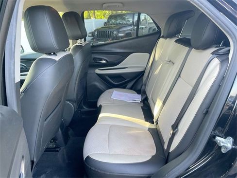 Used 2021 Buick Encore Preferred image 44