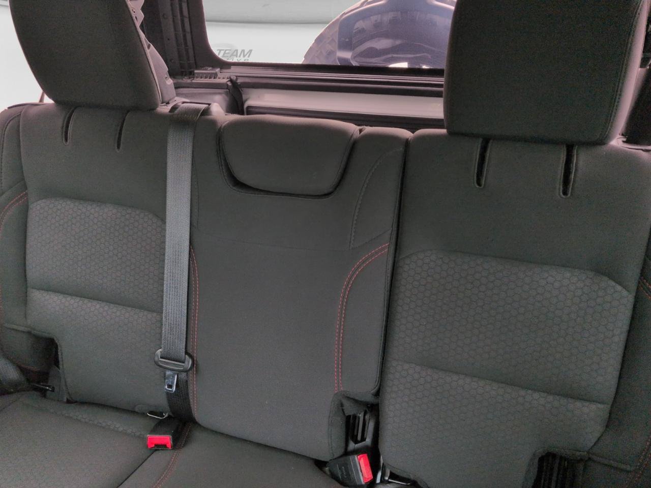 Used 2019 Jeep Wrangler Unlimited Rubicon AWD/4WD image 26
