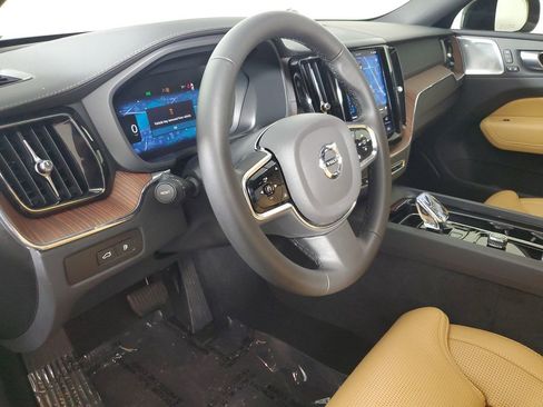 Used 2024 Volvo XC60 T8 Ultimate w/ Climate Package AWD/4WD image 26