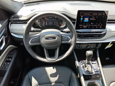 New 2026 Jeep Compass Limited image 7