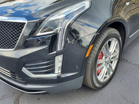 Certified 2023 Cadillac XT5 Sportv w/ Technology Package AWD/4WD image 9