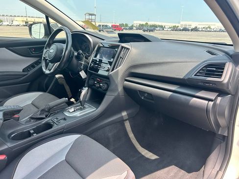 Used 2019 Subaru Crosstrek 2.0i Premium AWD/4WD image 10
