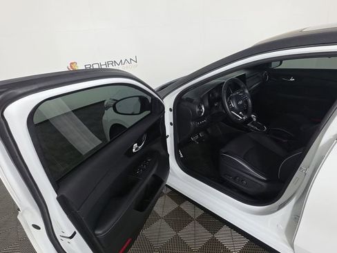 Used 2021 Kia Forte GT-Line w/ GT-Line Premium Package image 19