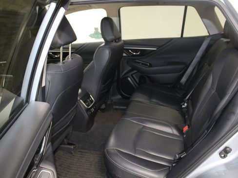 Used 2023 Subaru Outback Limited image 22
