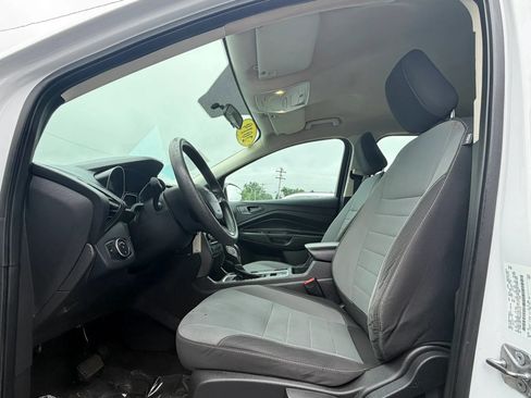 Used 2019 Ford Escape S FWD image 17